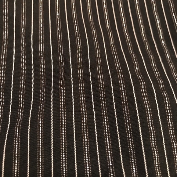 Express Portofino Button-down Shirt/Blouse in Black/Silver, Size Small - Picture 7 of 7